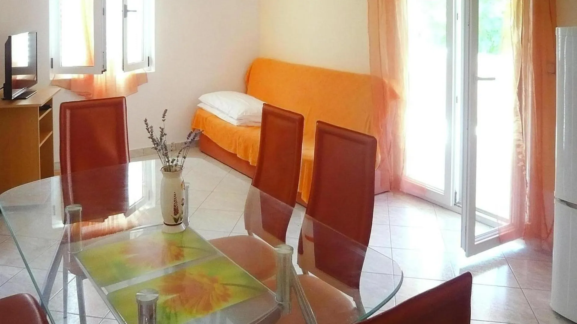 Apartments Ljilja In Privlaka, Near Sandy Beach Privlaka