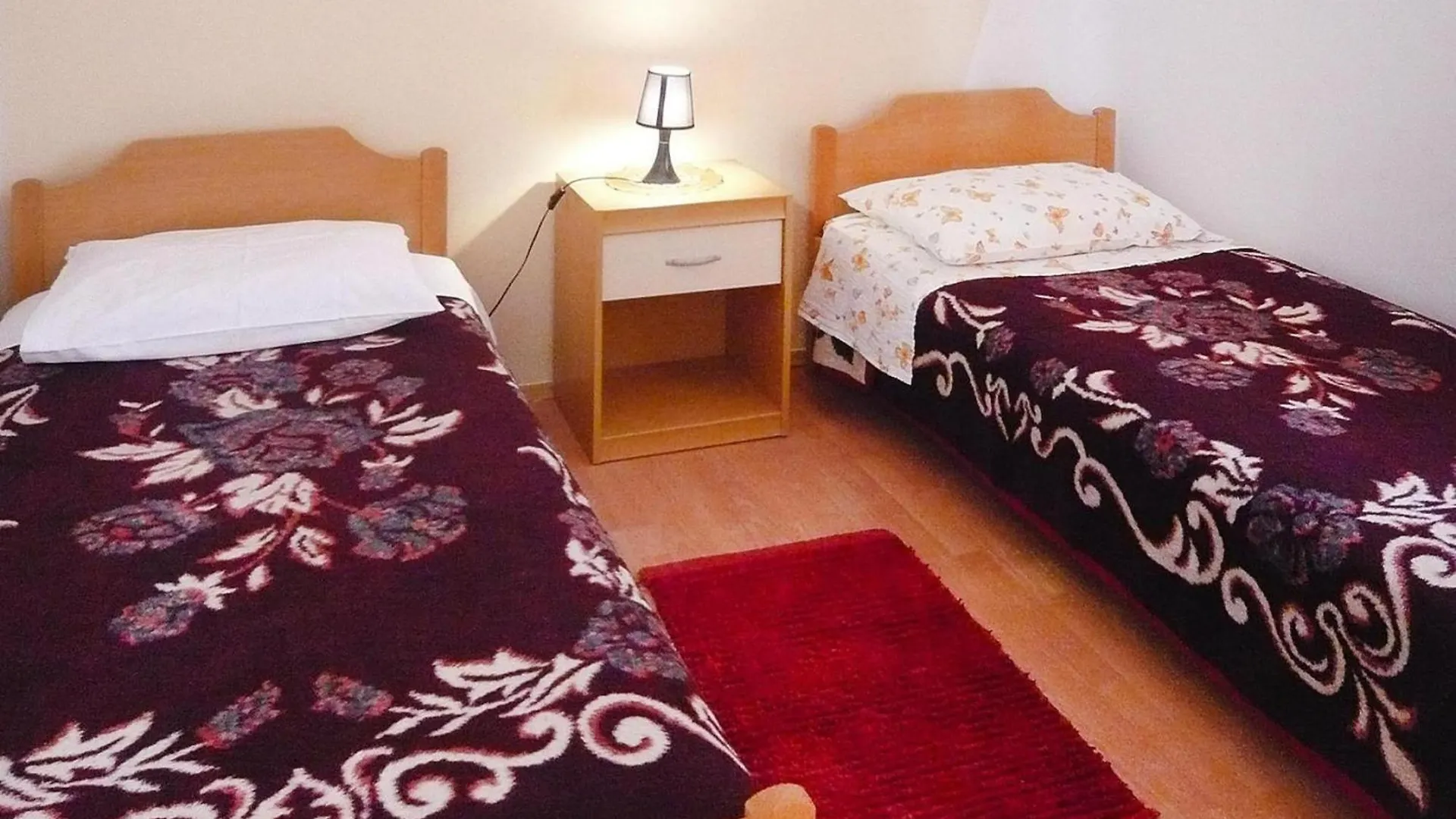 Apartments Ljilja In Privlaka, Near Sandy Beach Privlaka  0*, Privlaka (Zadar)