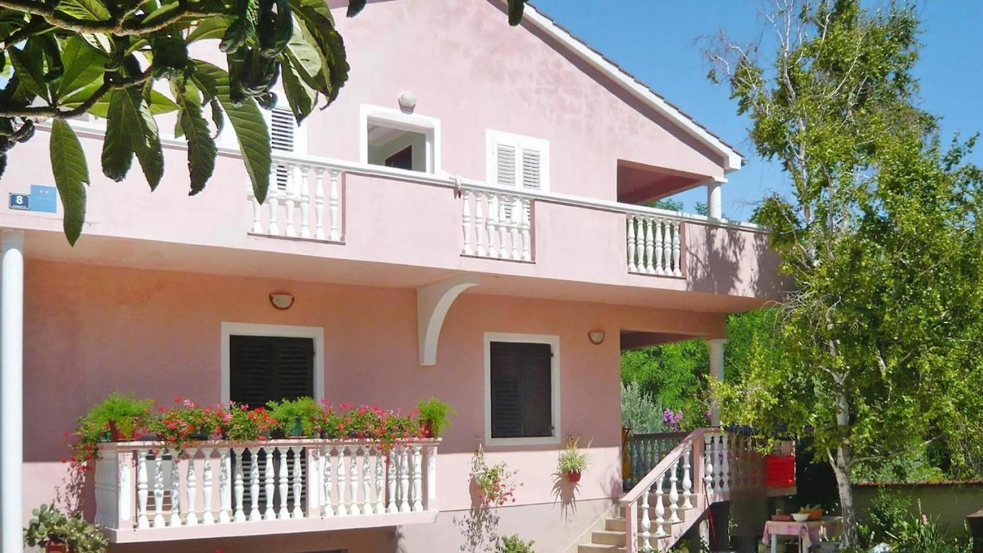 Apartments Ljilja In Privlaka, Near Sandy Beach Privlaka
