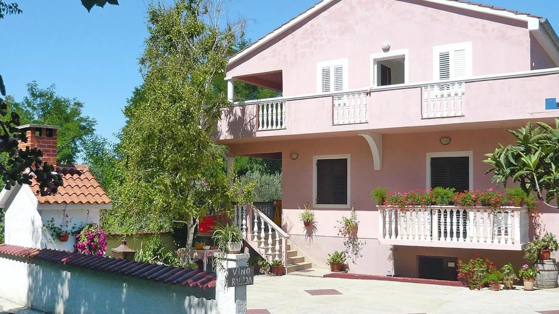 Apartments Ljilja In Privlaka, Near Sandy Beach Privlaka  Chorvatsko